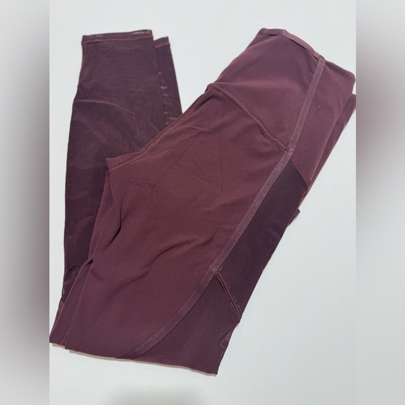 ATHLETA Leggings Women's Medium Burgundy Vitality Stash Pocket 7/8 S Tight Mesh - Picture 14 of 15